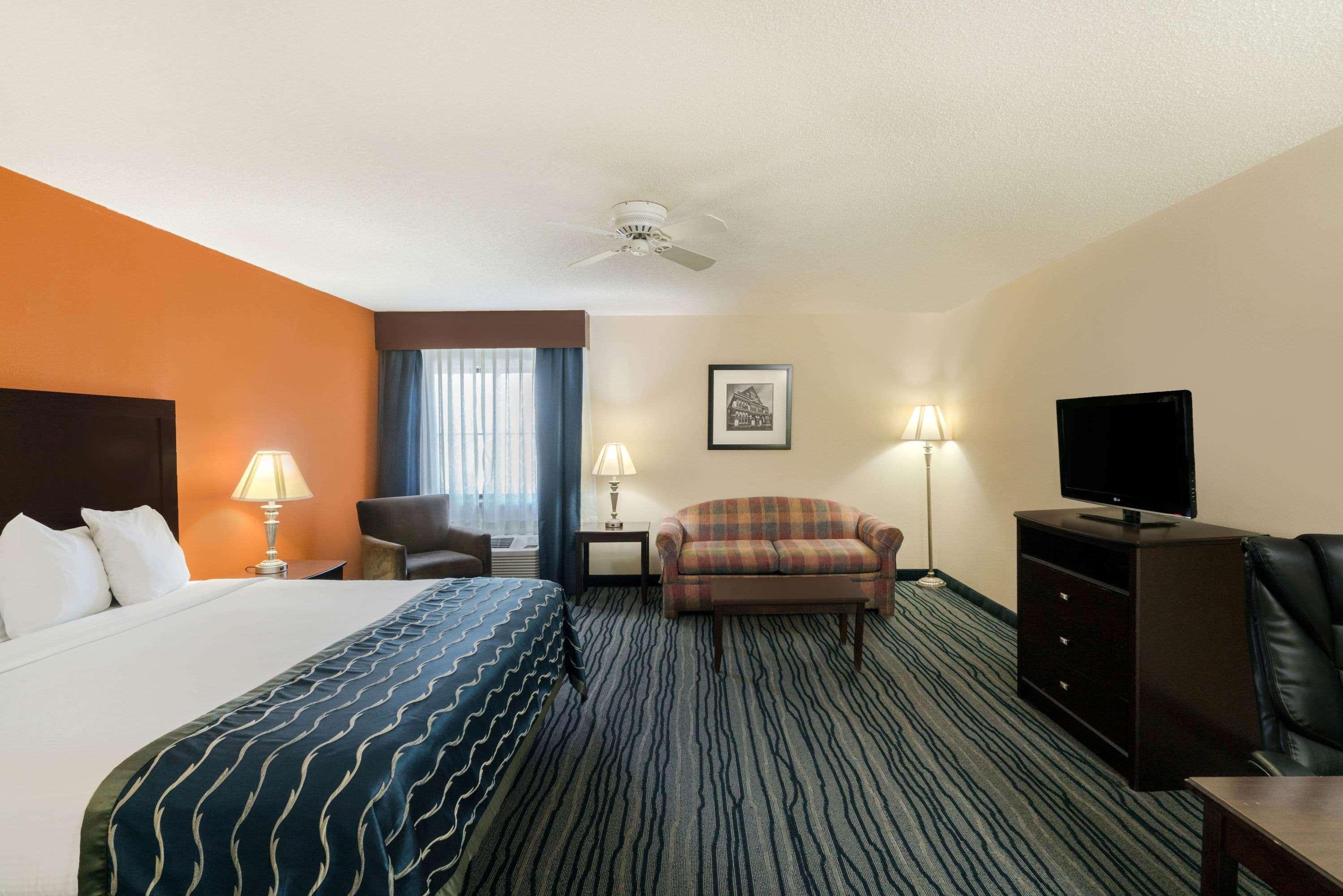 ברנטווד Comfort Inn & Suites מראה חיצוני תמונה