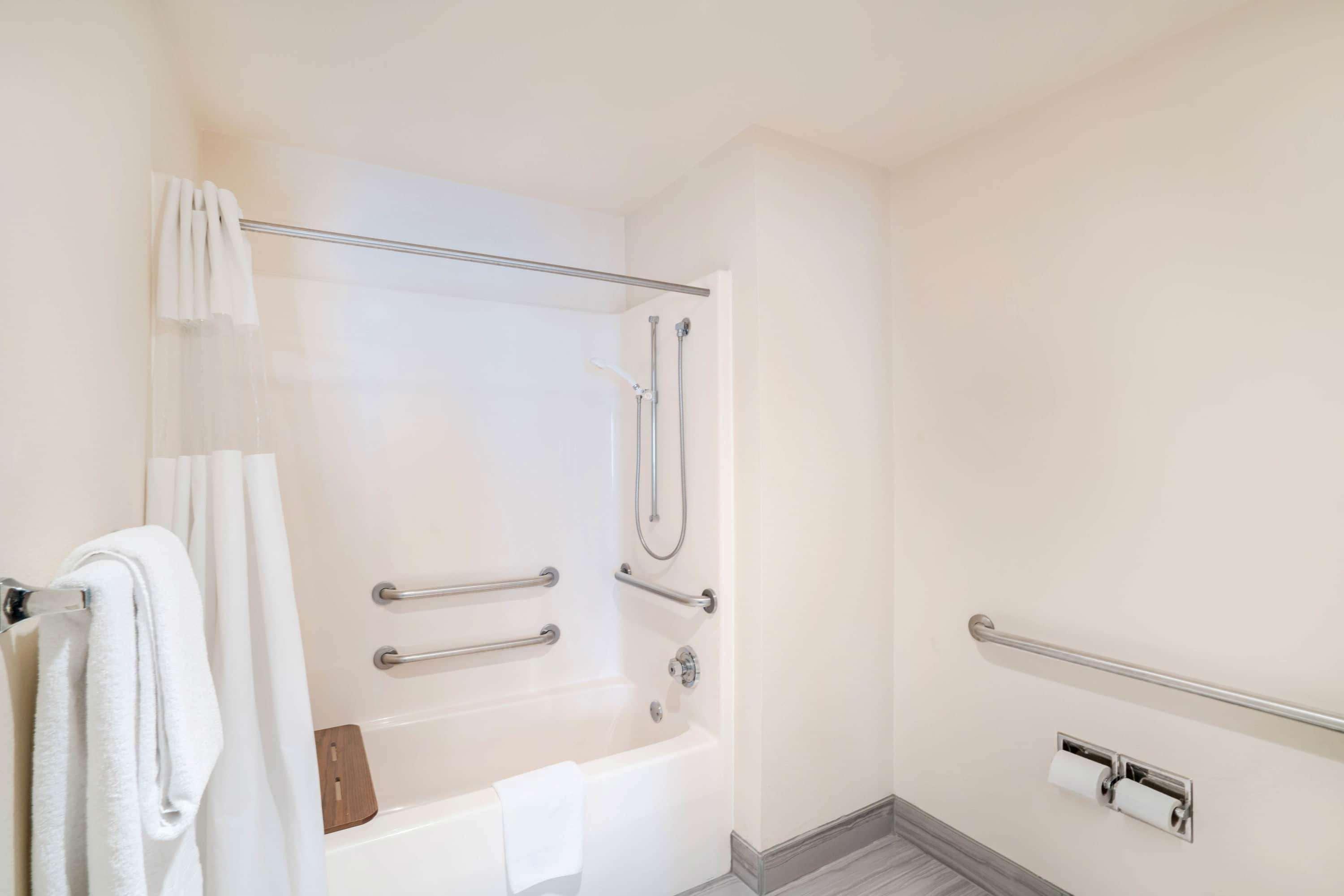 ברנטווד Comfort Inn & Suites מראה חיצוני תמונה
