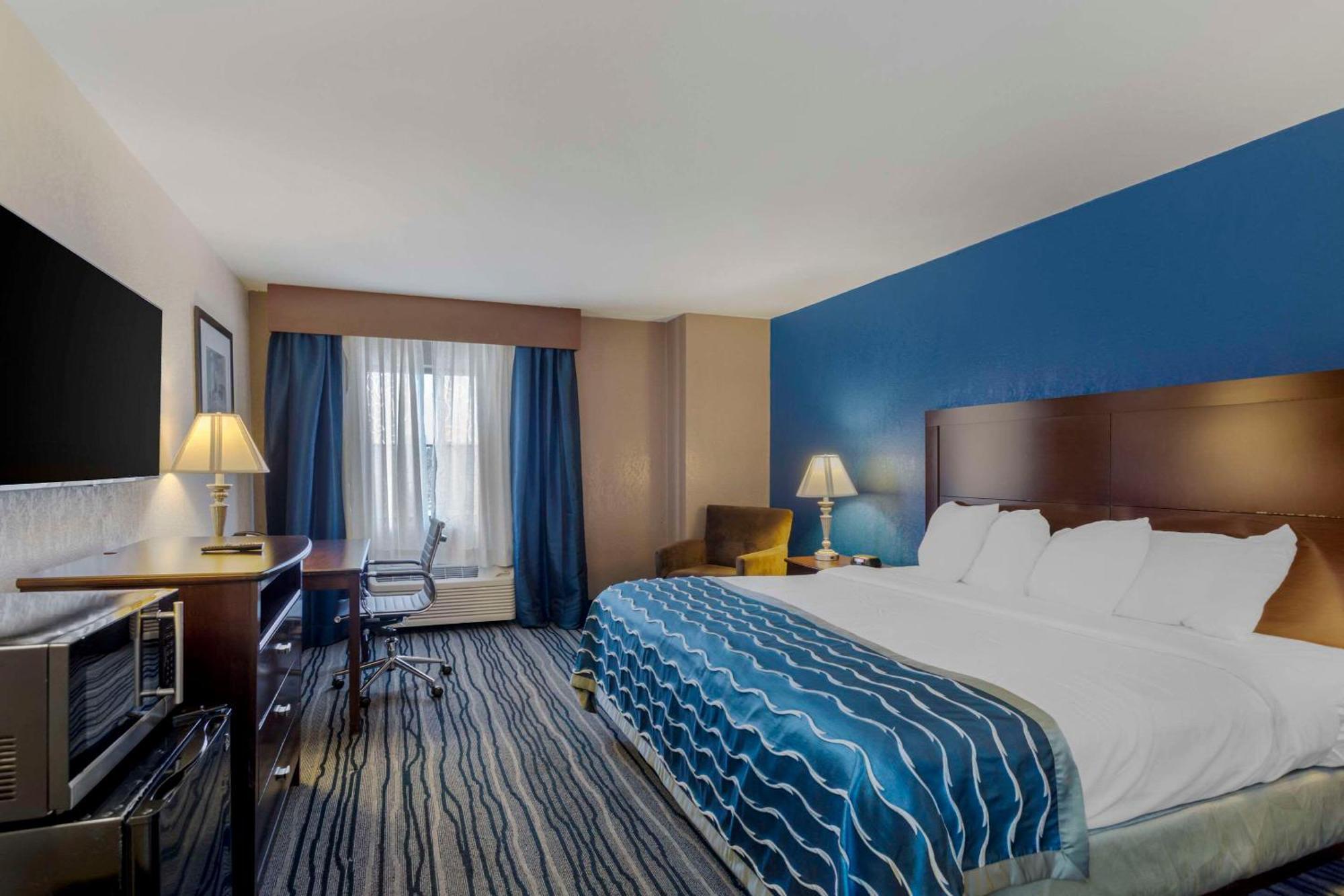 ברנטווד Comfort Inn & Suites מראה חיצוני תמונה