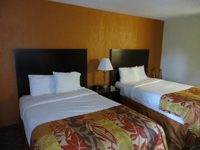 ברנטווד Comfort Inn & Suites מראה חיצוני תמונה